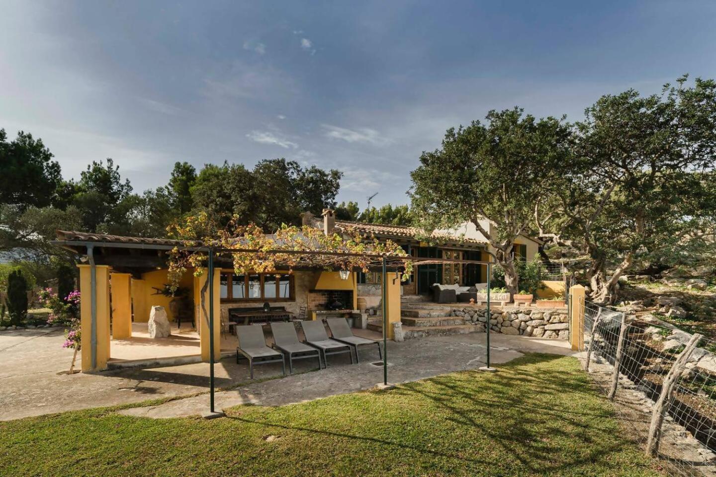 Вилла Casa Tramuntana Вальдемоса Номер фото